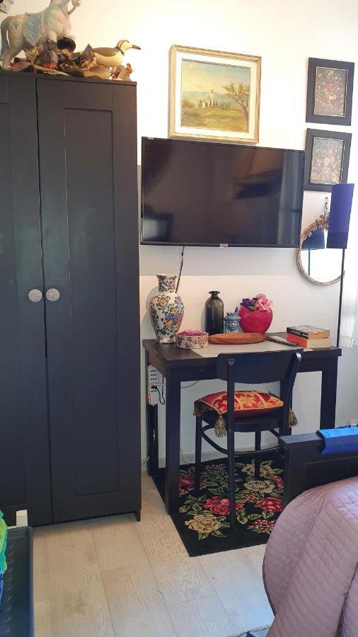 Hotel Holidays In Florencja Zewnętrze zdjęcie