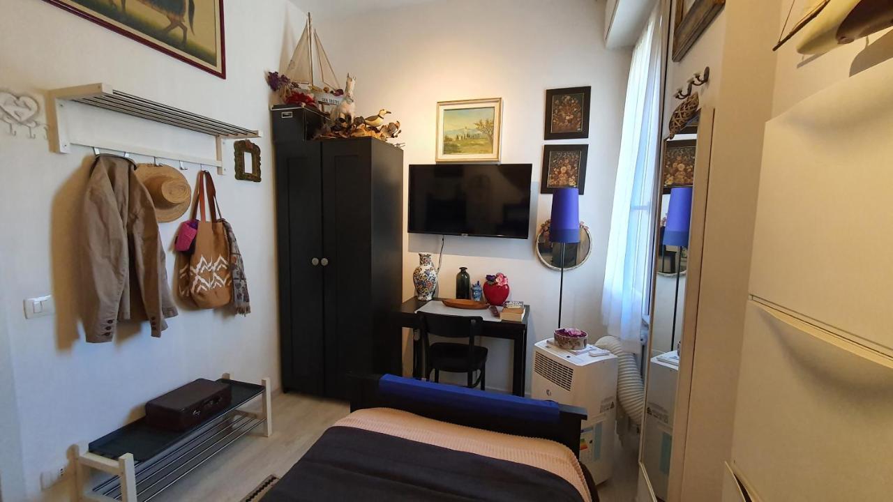 Hotel Holidays In Florencja Zewnętrze zdjęcie