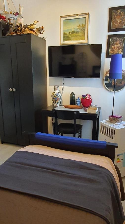 Hotel Holidays In Florencja Zewnętrze zdjęcie