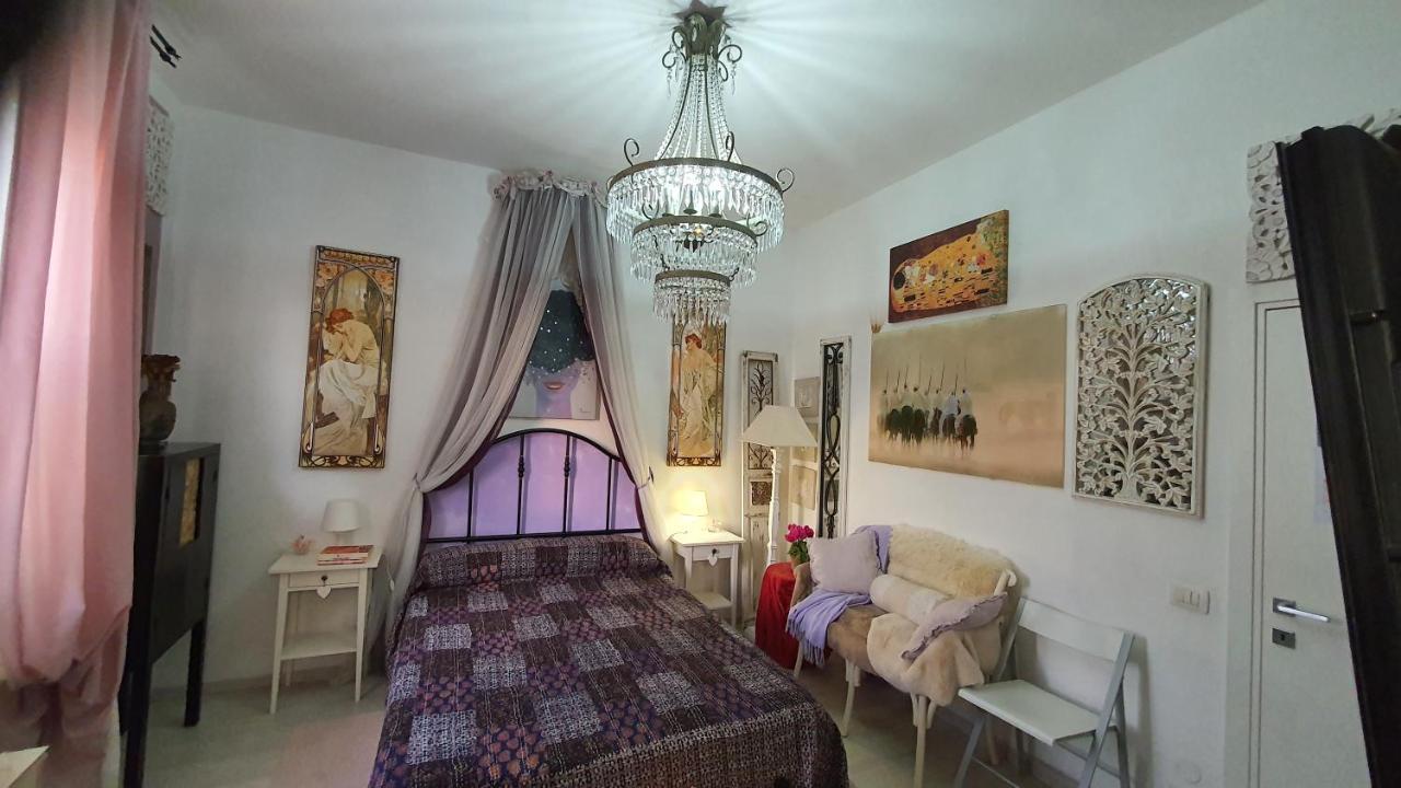 Hotel Holidays In Florencja Zewnętrze zdjęcie